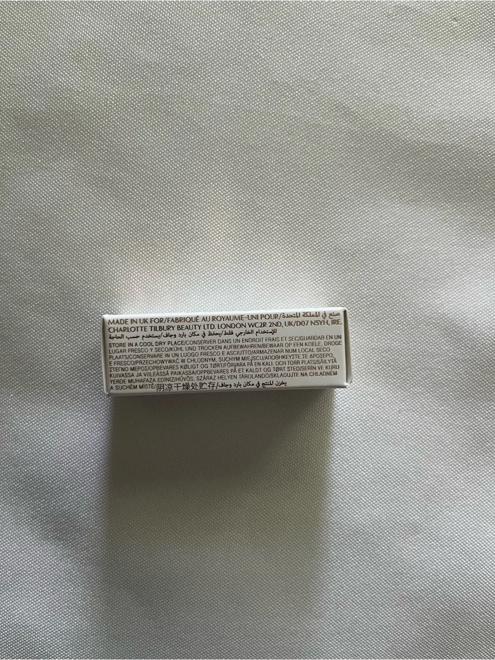 Charlotte Tilbury Eyes, Lips, & Face Mini Makeup Set NWT - Picture 14 of 16